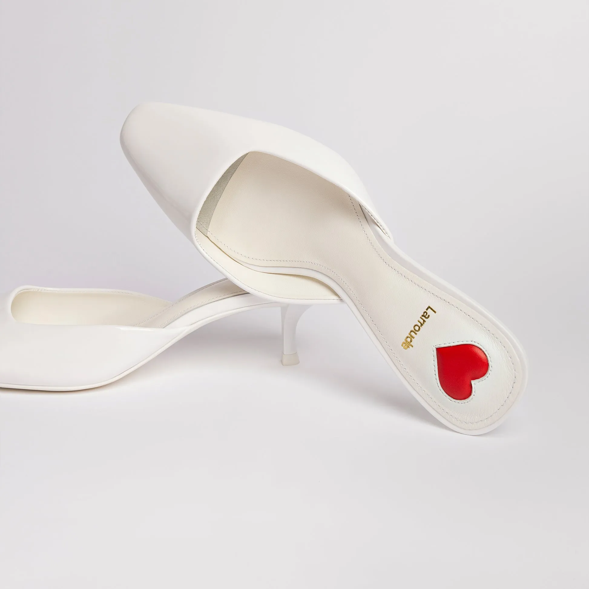 Amal Mule In White Patent Leather