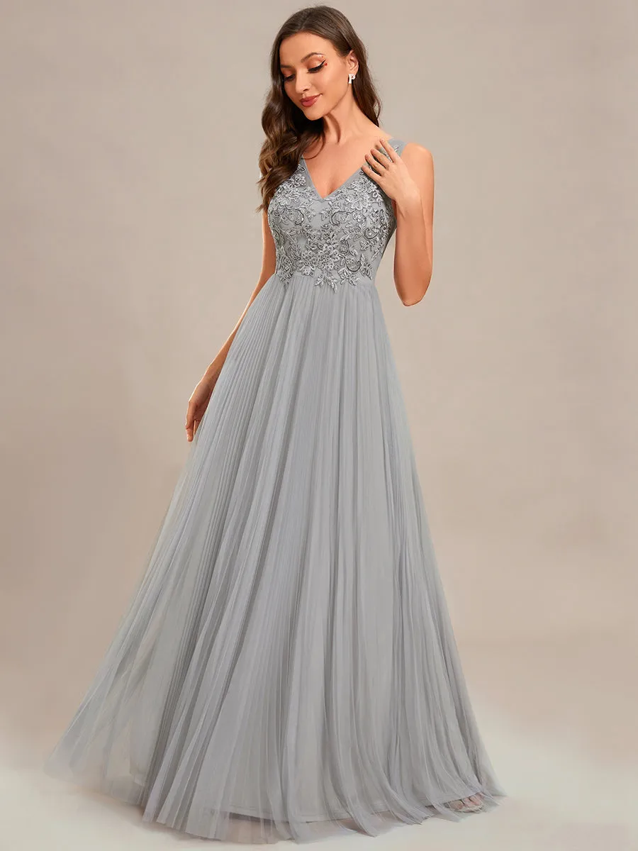 Elegant Appliques Chiffon A-Line Floor Length V Neck Sleeveless Evening Dress