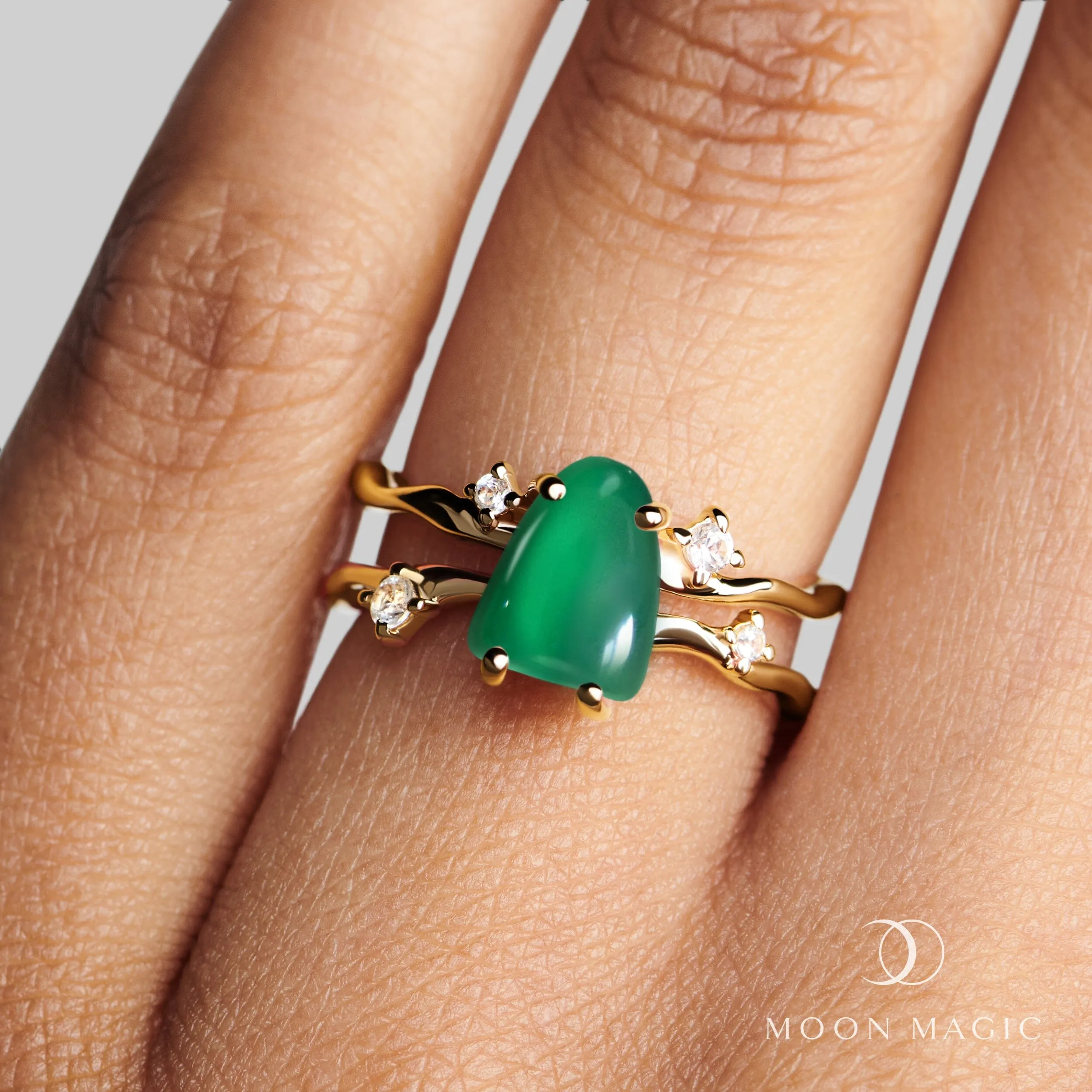 Green Onyx Ring - Flow