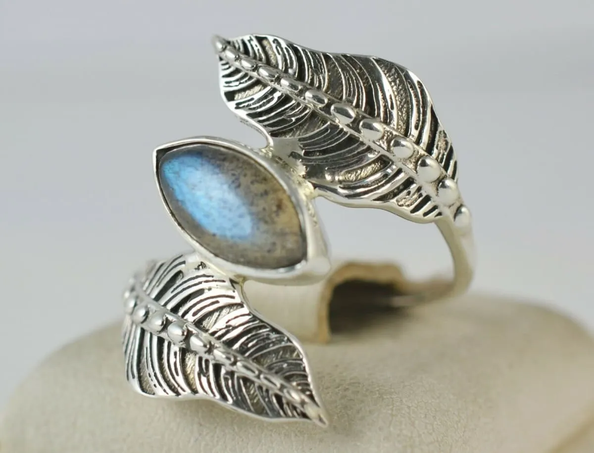 Labradorite Silver Dual Leaf Ring, Blue Fire Labradorite Silver Ring, 925 Sterling Silver, Silver Leaf Ring, Handmade Jewelry