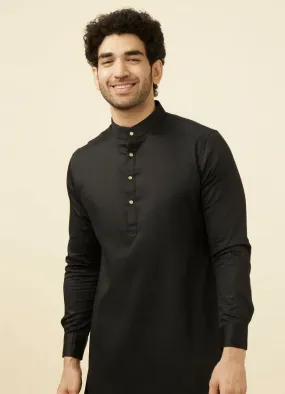 Manyawar Black Solid Kurta Set