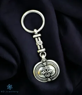 The Saanya Antique Silver Key Chain